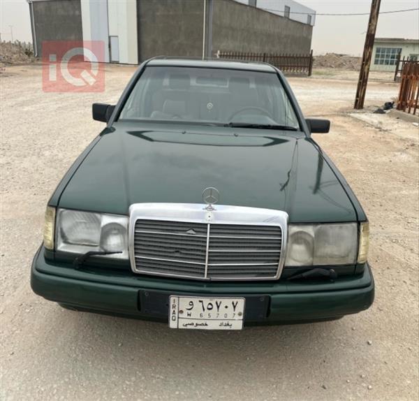 Mercedes-Benz E-Class 1989 for sale in Iraq - Najaf